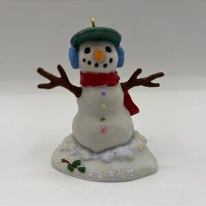 Hallmark Keepsake Ornament Collector’s Club Handcrafted- Dated 2002 Snowman